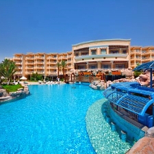 Palm Royale Resort Hotel